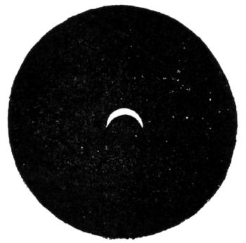 Fig. 79.The Eclipse of May 28, 1900, as photographed byKing Alfonso XIII, at Madrid.