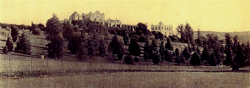 Main Ranch House and Ballroom-Theatre