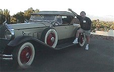 JoN exiting Packard - San Fernando Valley in background