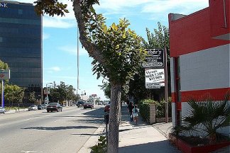 Tarzana ~ Looking east on Ventura Blvd.