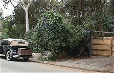 Pulling out onto Ventura Road