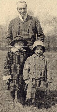 Ed, Joan and Hully -- arrival at Tarzana