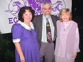 Mary with Jim and Linda Thompson