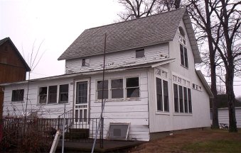 6.  Another pic of the 1917 rental cottage.